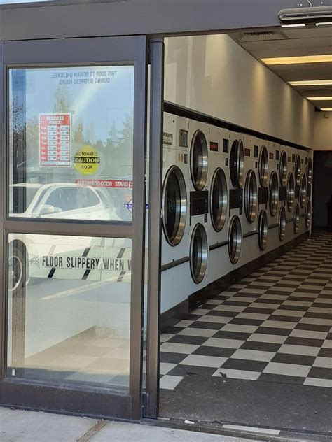 Maple valley laundromat. Things To Know About Maple valley laundromat. 